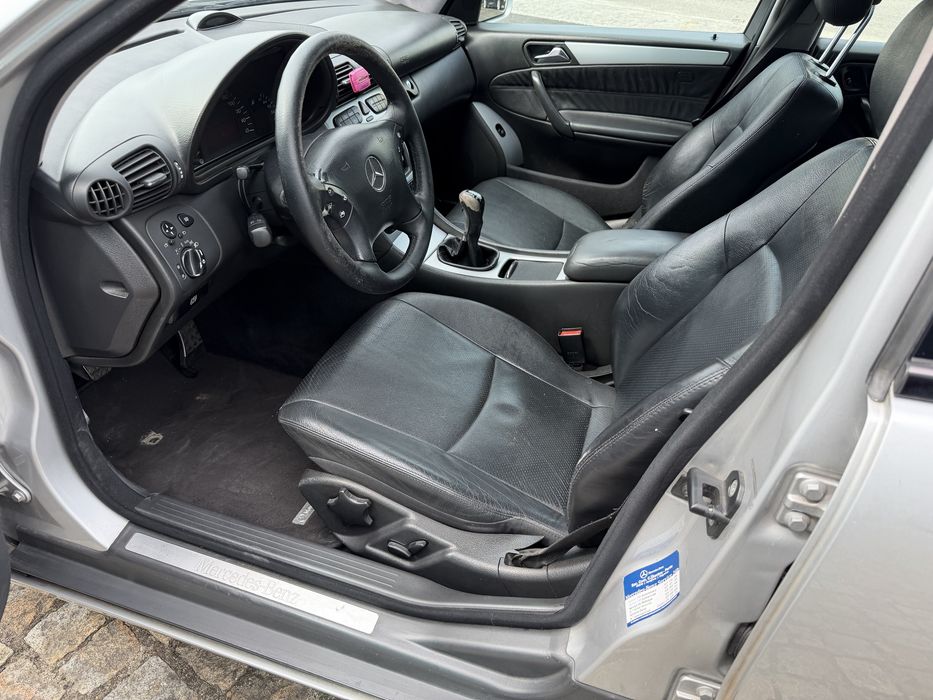 Mercedes benz c220