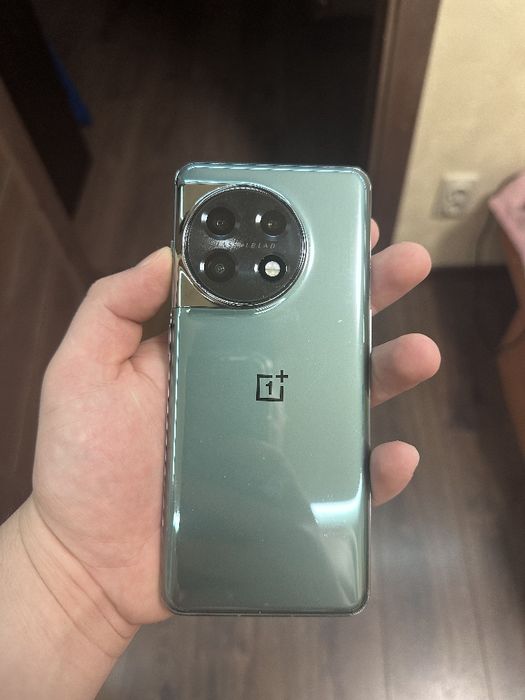 OnePlus 11 16/256 green