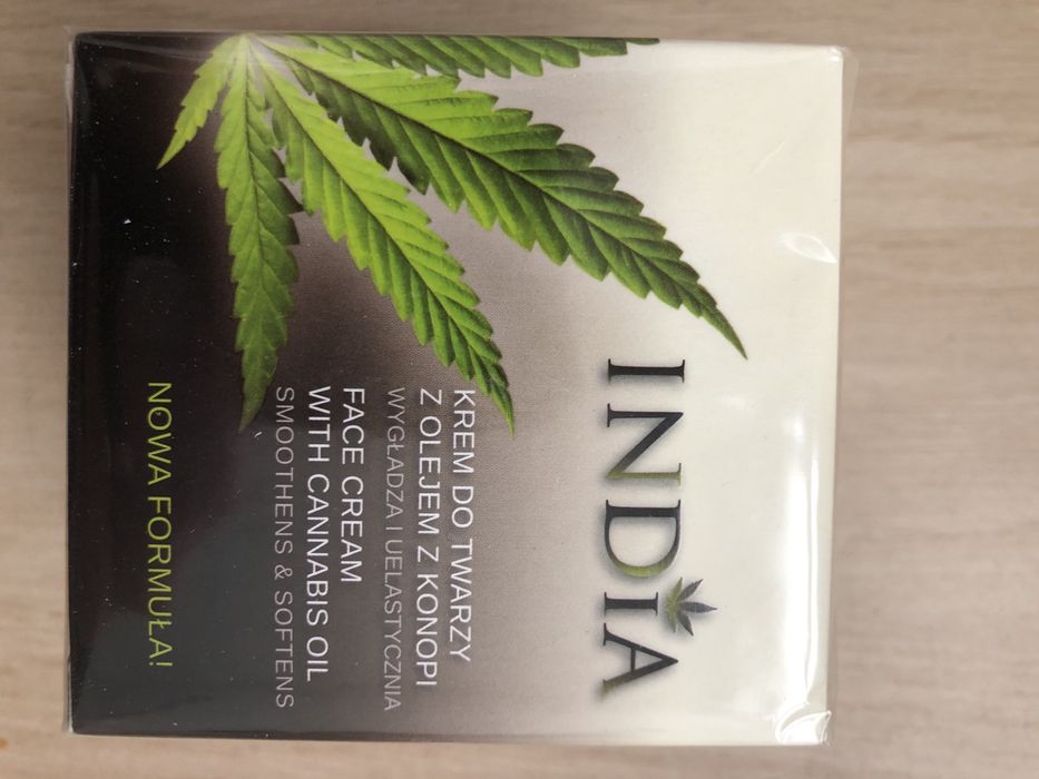 Krem do twarzy z olejem z konopi INDIA