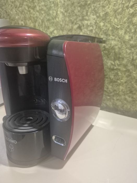 Кавомашина капсульна Bosh Tassimo