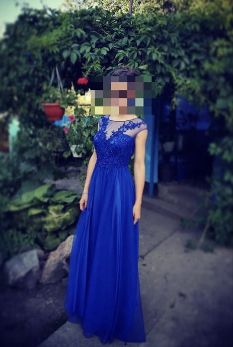 Прадам випускну сукню