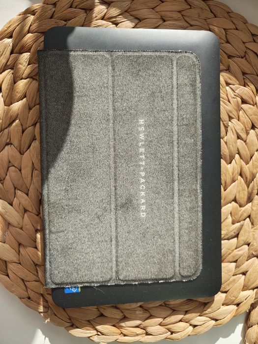 HP Pavilion x2 2g ram