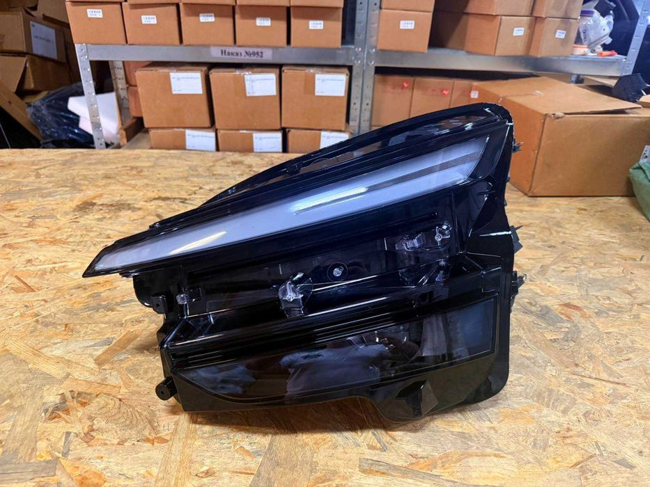 Фара TESLA Model 3 2024 2025 2026 HIGHLAND хайленд (фари, фары) Тесла модел 3 Джунипер юнипер Джуніпер Юніпер Тесла модел Y tesla model Y