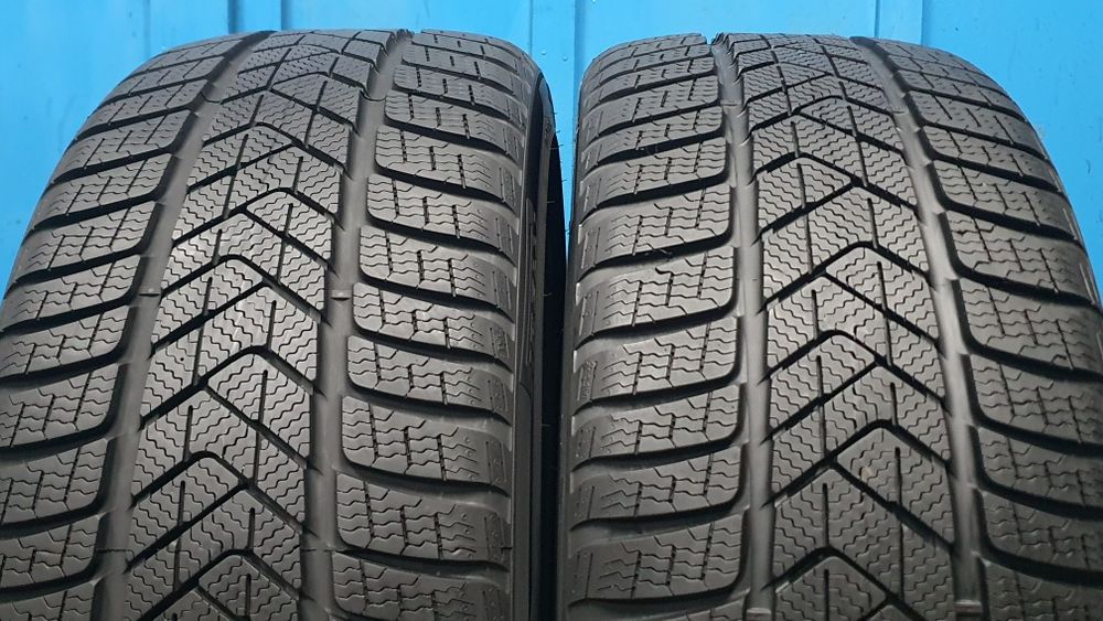 4 x 235/40 R19 Sprzedam opony zimowe Pirelli ! 8mm !