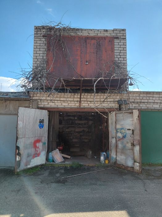 Сдам продам гараж АГК Берег