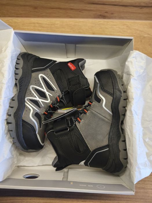 NOWE buty Bench r.27