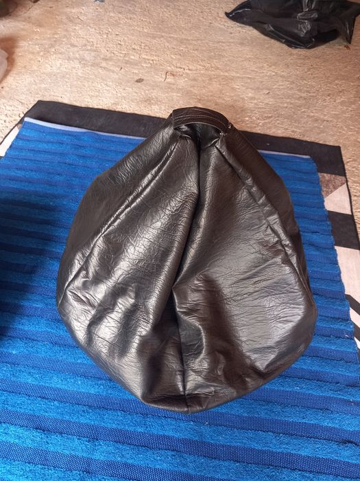 Puff azul (o preto foi vendido)