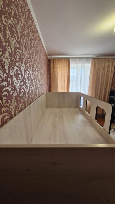 Кровать, постіль
