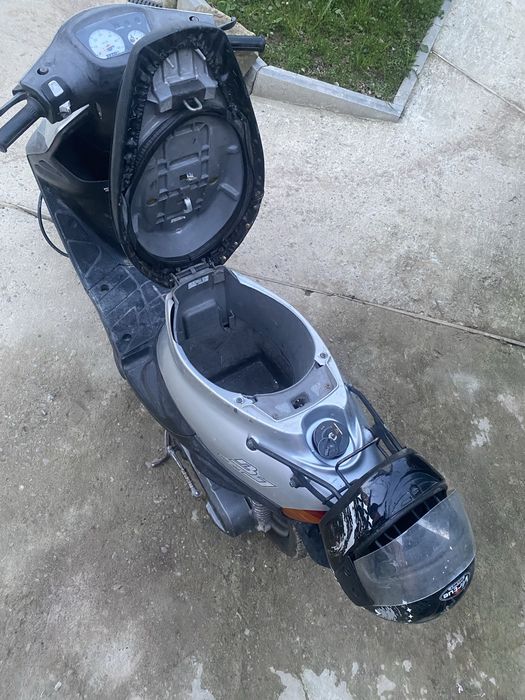 Продам скутер Yamaha  basic jog
