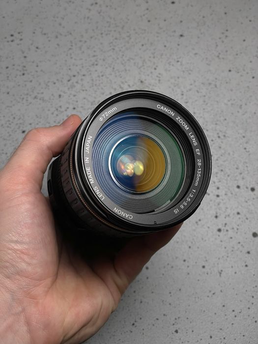 Вживаний Canon 28-135mm f/3,5-5,6 IS USM