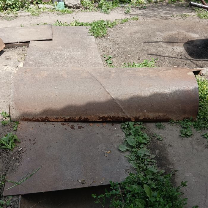 Продам кусок металла (полукруглый)