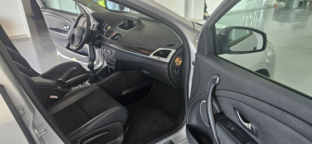 Renault megane dynamic 1.5DCI 110cv ano 2011