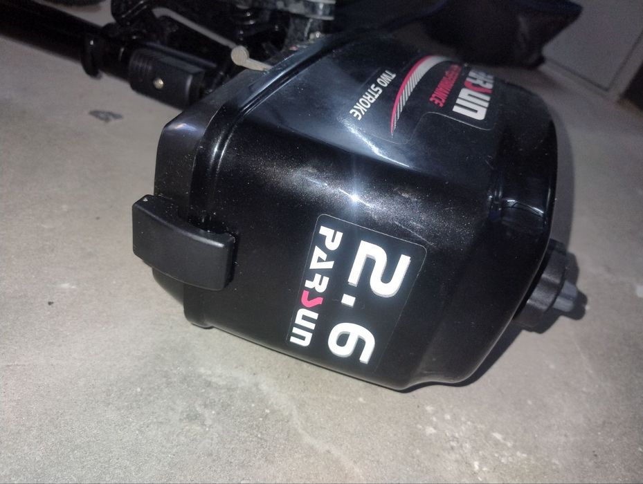 Швертбот (Лодка легка,вітрило, складна щогла,двигун, весла)