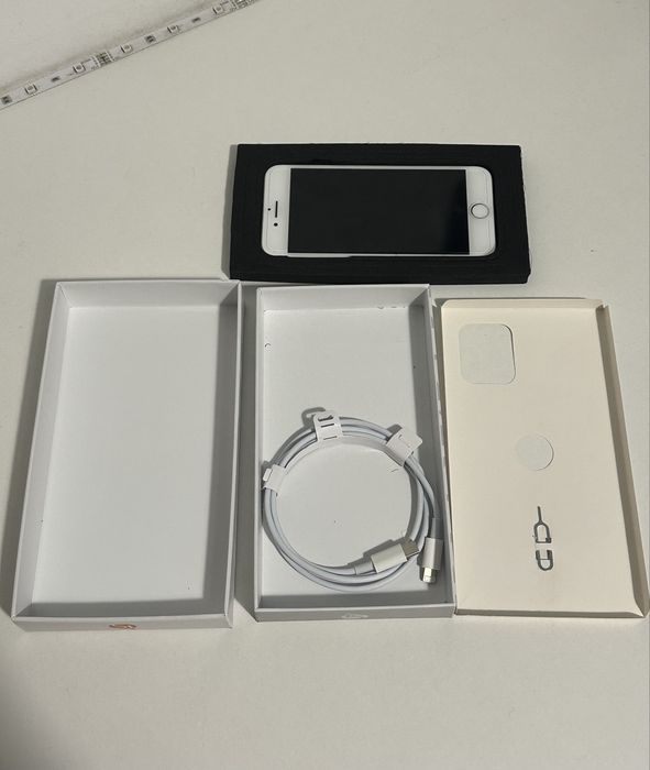 Iphone 8 64gb + capas