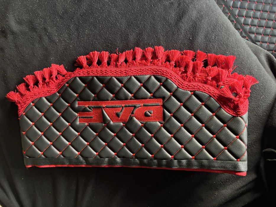 Ламбрекен та кутки DAF (Екошкіра)