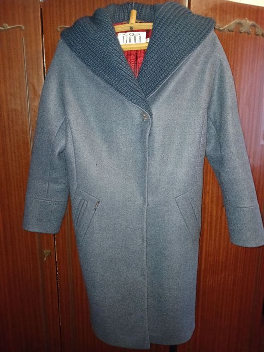 Пальто демісізонне