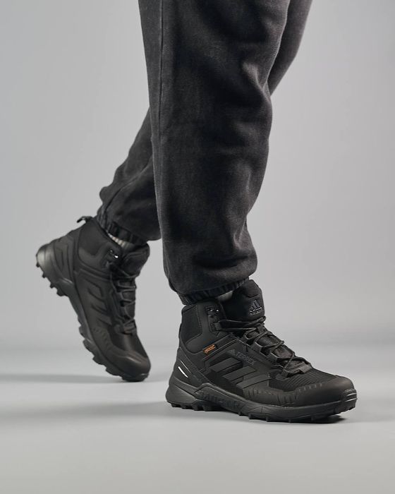 Чоловічі зимові кросівки Adidas Terrrex Swift R Gore Tex  Black