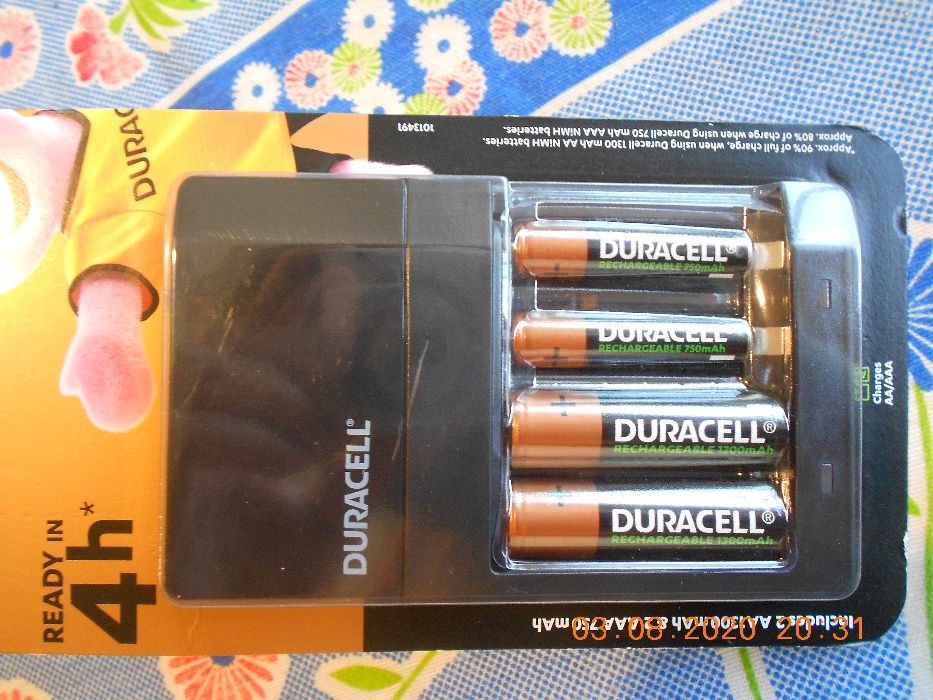 carregador rapido duracell+4 pilhas duracell ATENÇÃO LER O ANUNCIO