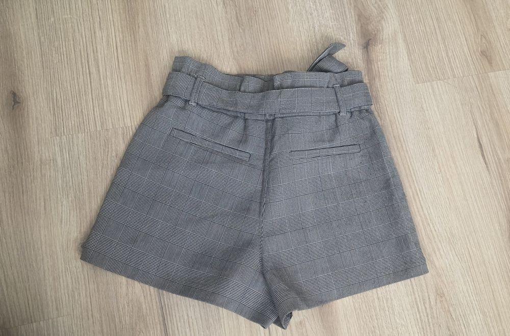 Spodenki Zara szare w kratkę wiązane XS