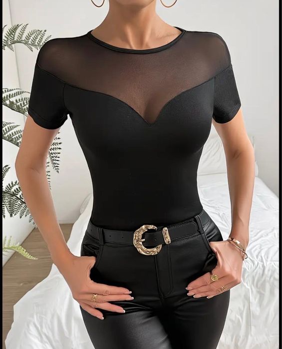 Bluzka z siateczka M czarna