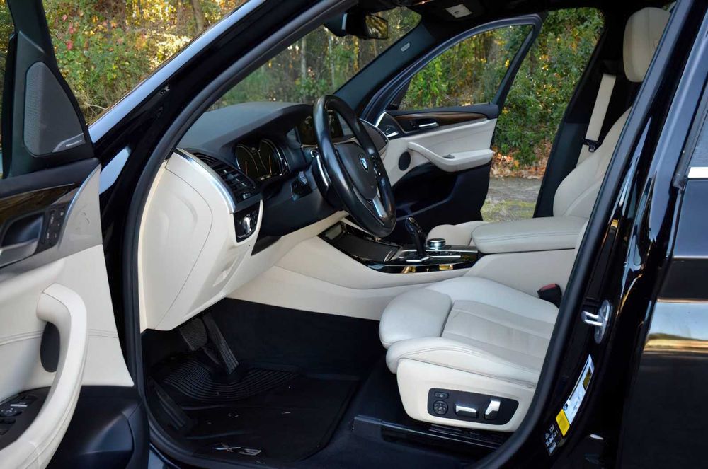 BMW X3 xDrive30i      2018