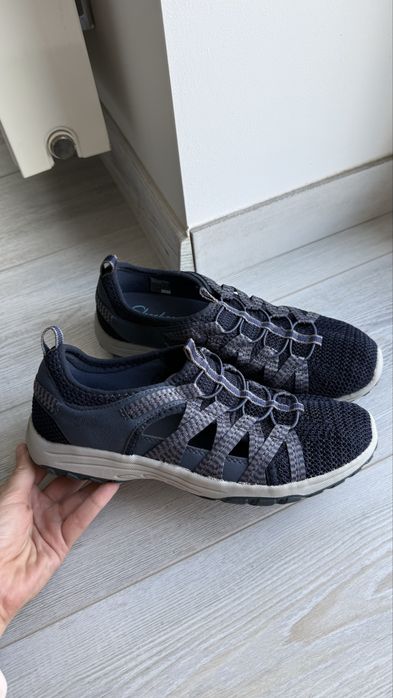 Жіночі кросівки Skechers 38р