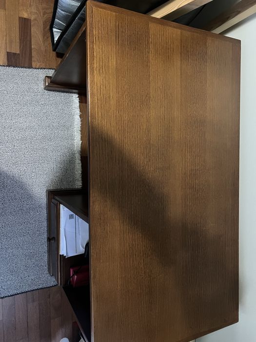 Secretária de madeira