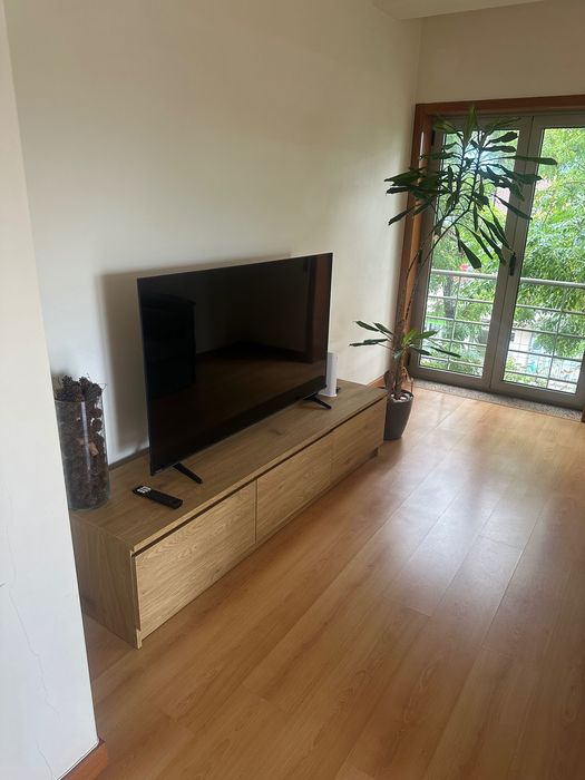 Rack para TV até 55 polegadas em ótimo estado (Novo)