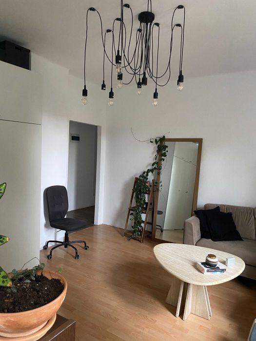Kawalerka 35,4 m² po remoncie w spokojnej lokalizacji - z wydzieloną sypialnią i gabinetem. - Widok 2