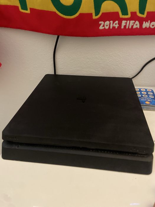 Ps4 com alguns jogos 1 tb sem caixa