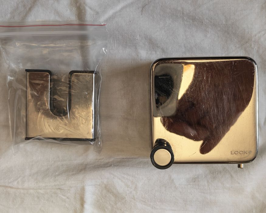 Висувна мотузка для білизни
Призначена для вик