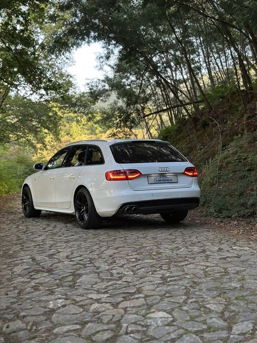 AUDI A4 2.0TDI S-LINE