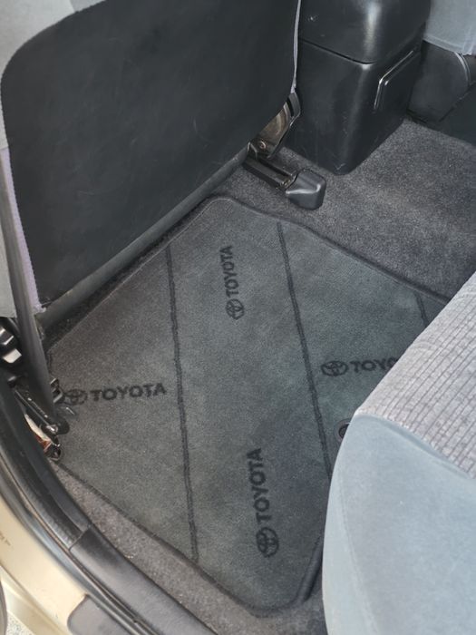 Toyota Carina E 1.6i