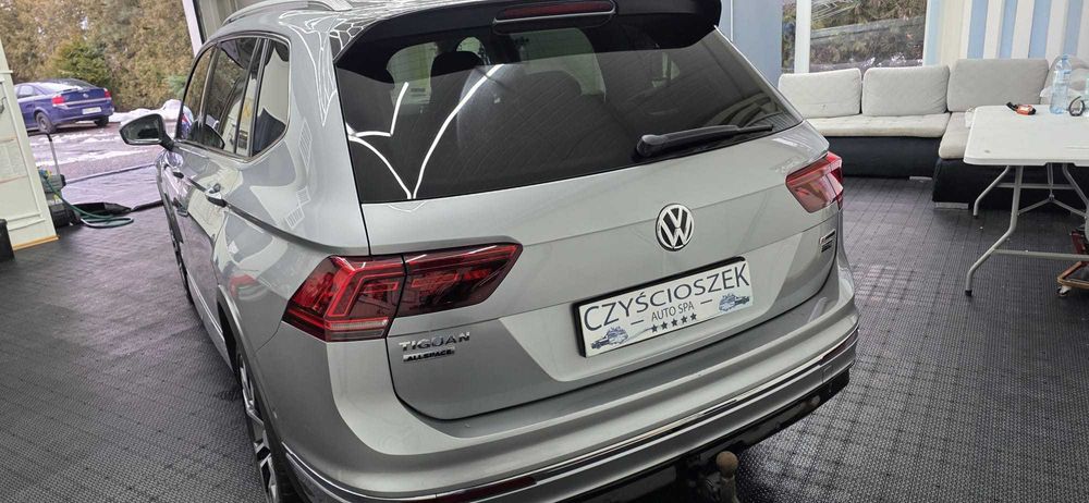 Volkswagen Tiguan Allspace 2.0TSI 4Mot Highline DSG R-Line 7os 190KM