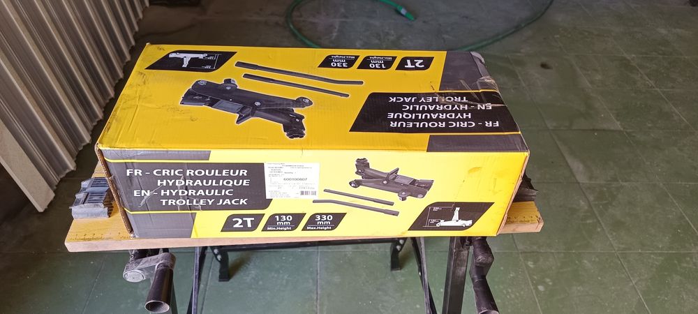 Macaco hidráulico 2T