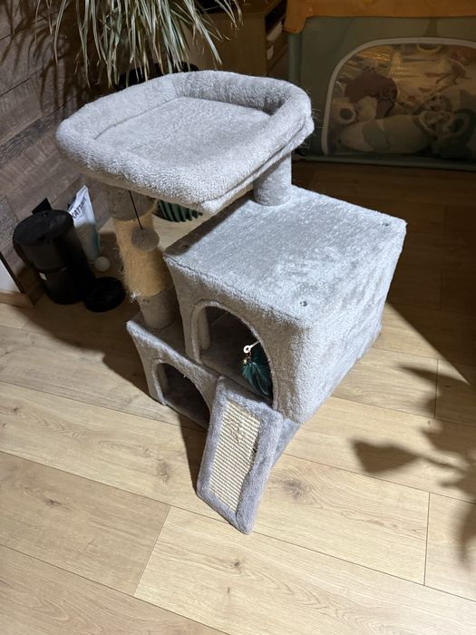 Drapak dla kota szary