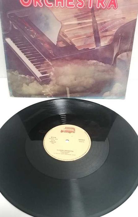 Illusion Orchestra – Autumn Leaves / Backtrackin 1983
