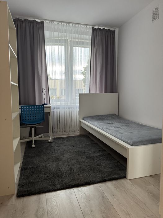 Pokój Piotrkowska/całość 1100 zł
