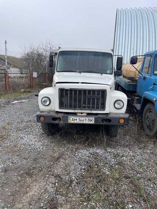 Газ 53А 1981р.в. та Газ 3309-357  2013р.в