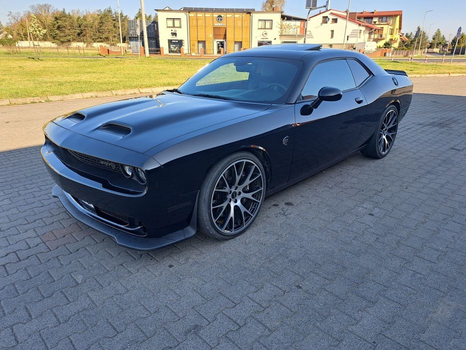 Challenger Charger Dodge 808km Hellcat red eye redeye 2022r mustang
