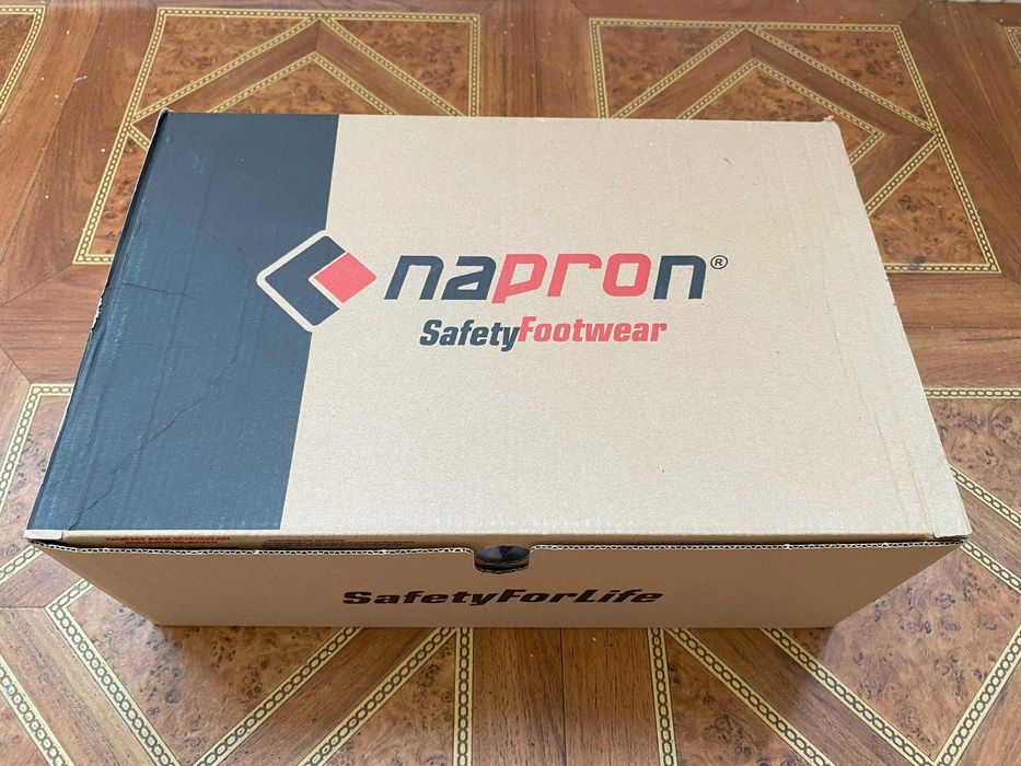 Спецвзуття napron, 40 розмір.