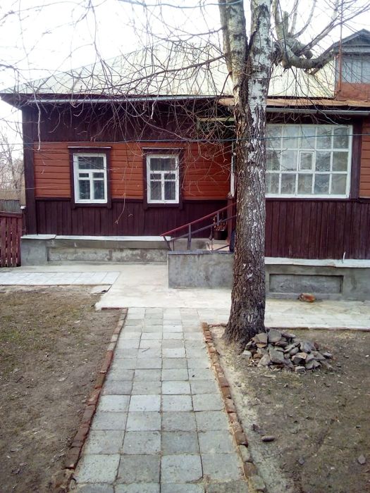 Продам домоволодіння