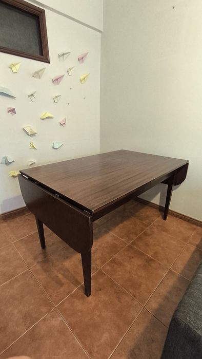 Set Mesa de Jantar e 4 Cadeiras - Madeira Maciça