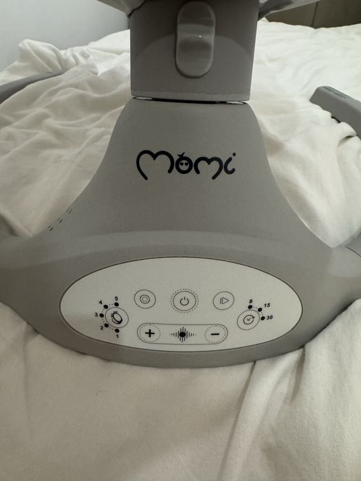 Leżaczek bujaczek MOMI