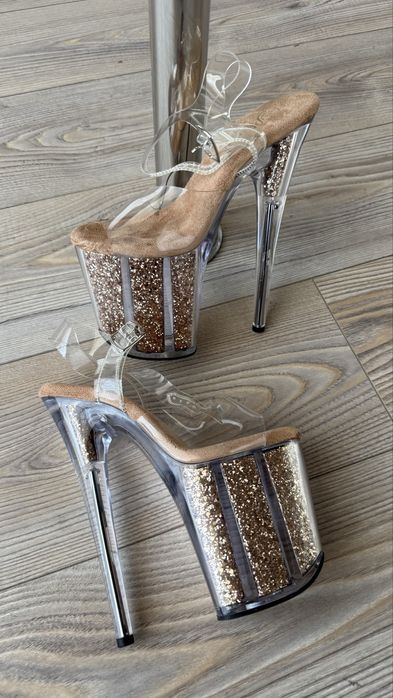 Продам стріпи pleaser 36р