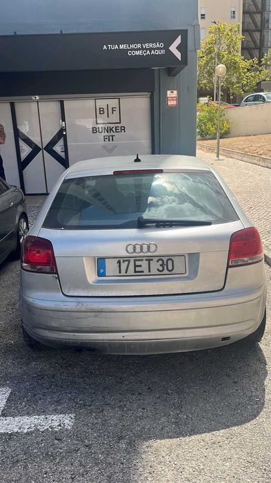 Audi A3 2.0 de 2008 inteiro para peças