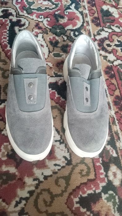 Продам лофери на підлітка