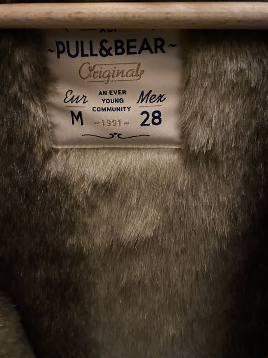 Casaco camel de Pêlo Pull & Bear