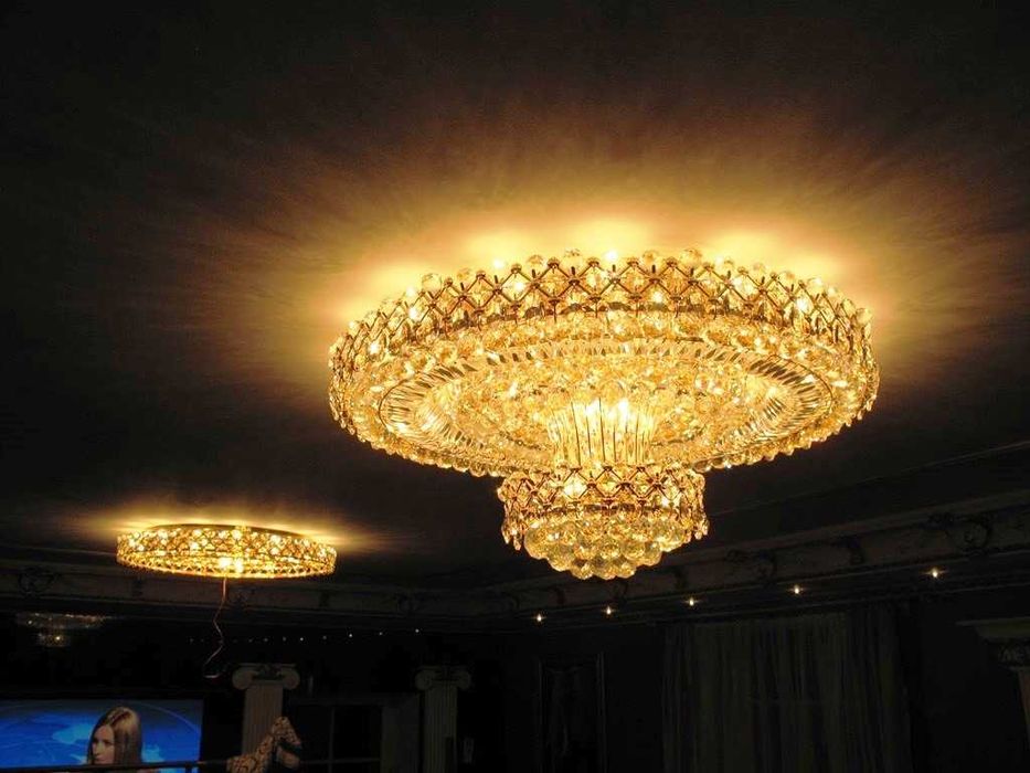 Żyrandol, kryształy, złoty, typ plafon szer. 100cm jest zestaw OKAZJA