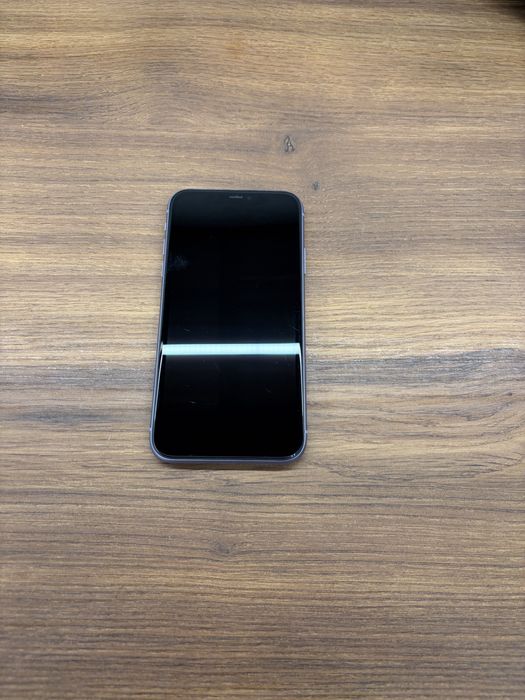 Iphone 11 64 GB fioletowy